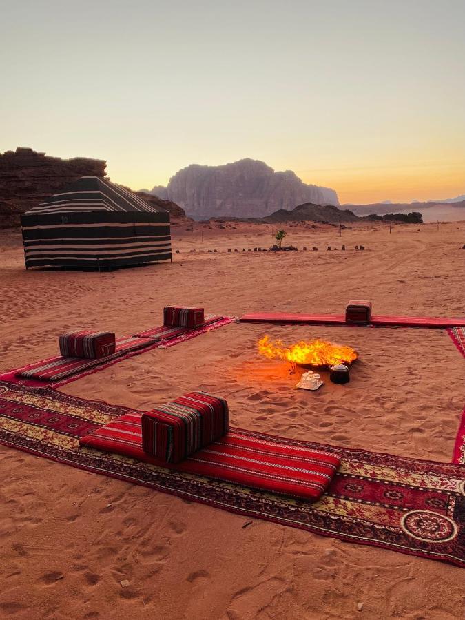 Wadi Rum Bedouin Experience Including Dinner And Breakfast المظهر الخارجي الصورة